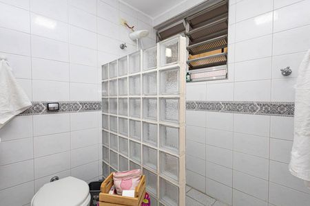 Apartamento à venda com 157m², 3 quartos e 1 vagaBanheiro da Suíte 1
