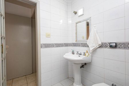 Apartamento à venda com 157m², 3 quartos e 1 vagaBanheiro da Suíte 1