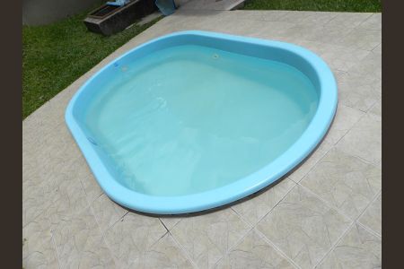 Casa de condomínio à venda com 149m², 3 quartos e 1 vagaPiscina