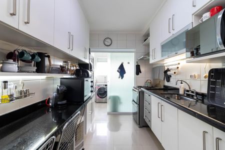 Apartamento à venda com 94m², 3 quartos e 2 vagasCozinha