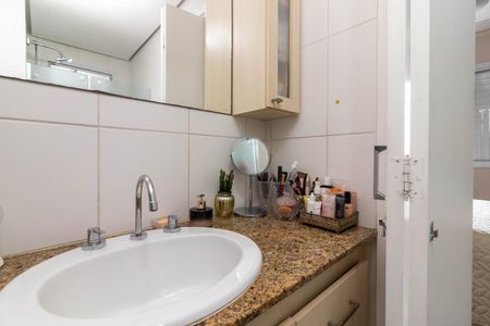 Apartamento à venda com 94m², 3 quartos e 2 vagasBanheiro da Suíte
