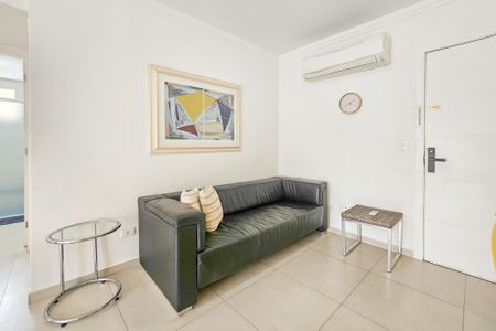 Apartamento para alugar com 70m², 2 quartos e 2 vagasSala