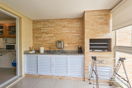 Apartamento para alugar com 70m², 2 quartos e 2 vagasvaranda