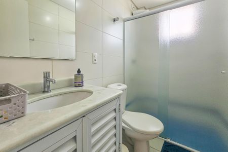 Apartamento para alugar com 70m², 2 quartos e 2 vagasBanheiro