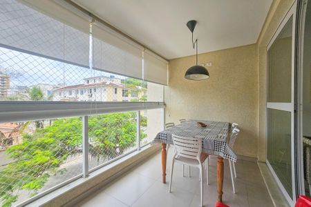 Apartamento para alugar com 70m², 2 quartos e 2 vagasvaranda