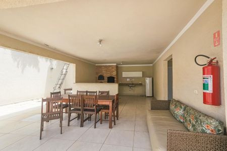 Apartamento para alugar com 70m², 2 quartos e 2 vagasÁrea de Lazer 