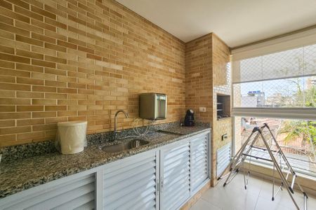 Apartamento para alugar com 70m², 2 quartos e 2 vagasvaranda
