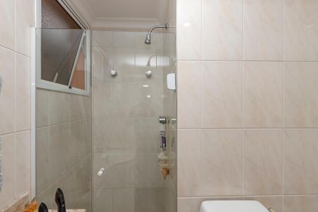 Casa à venda com 374m², 5 quartos e 6 vagas Casa à venda com 374m², 5 quartos e 6 vagasBanheiro 1 da Suíte 1