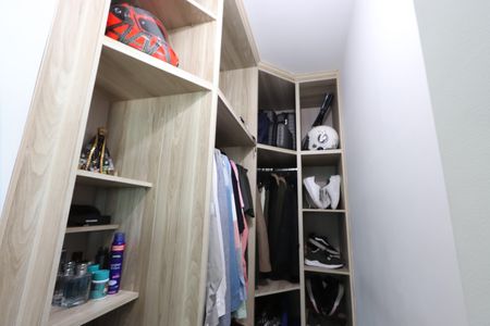 Apartamento à venda com 110m², 3 quartos e 1 vagaSuíte - closet