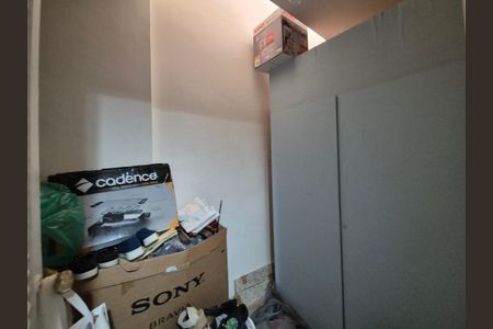 Casa de condomínio à venda com 200m², 3 quartos e 2 vagasQuarto de Serviço