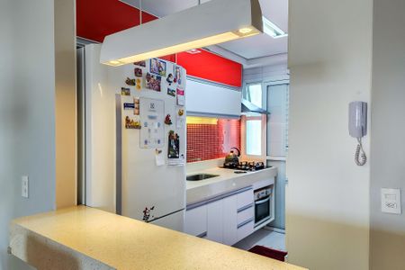 Apartamento à venda com 83m², 2 quartos e 2 vagas Apartamento à venda com 83m², 2 quartos e 2 vagasCozinha