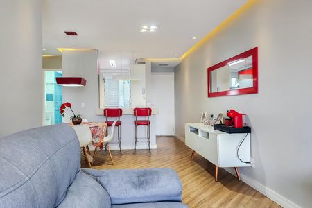 Apartamento à venda com 83m², 2 quartos e 2 vagas Apartamento à venda com 83m², 2 quartos e 2 vagasSala