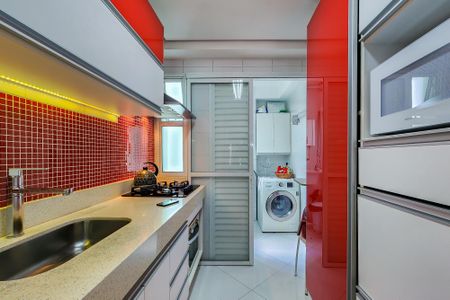 Apartamento à venda com 83m², 2 quartos e 2 vagas Apartamento à venda com 83m², 2 quartos e 2 vagasCozinha