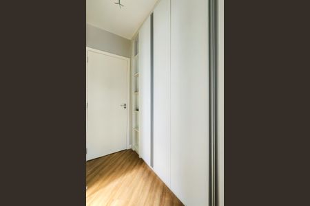 Apartamento à venda com 83m², 2 quartos e 2 vagas Apartamento à venda com 83m², 2 quartos e 2 vagasSuíte