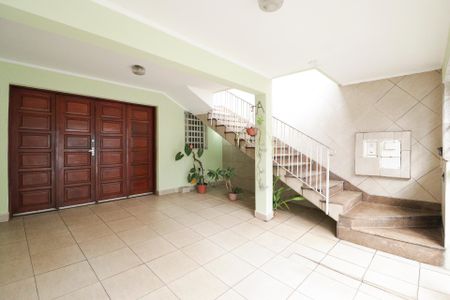 Casa à venda com 172m², 3 quartos e 3 vagas Casa à venda com 172m², 3 quartos e 3 vagasGaragem