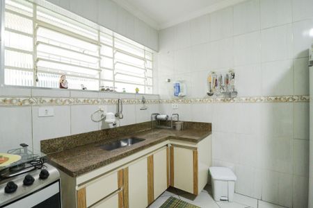 Casa à venda com 172m², 3 quartos e 3 vagas Casa à venda com 172m², 3 quartos e 3 vagasCozinha