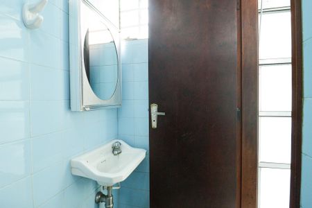 Casa à venda com 172m², 3 quartos e 3 vagas Casa à venda com 172m², 3 quartos e 3 vagasÁrea de Serviço e Banheiro de Serviço