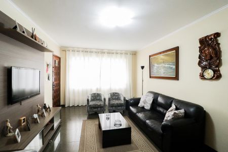 Casa à venda com 172m², 3 quartos e 3 vagas Casa à venda com 172m², 3 quartos e 3 vagasSala