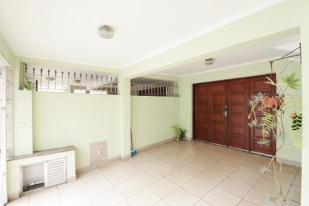 Casa à venda com 172m², 3 quartos e 3 vagas Casa à venda com 172m², 3 quartos e 3 vagasGaragem