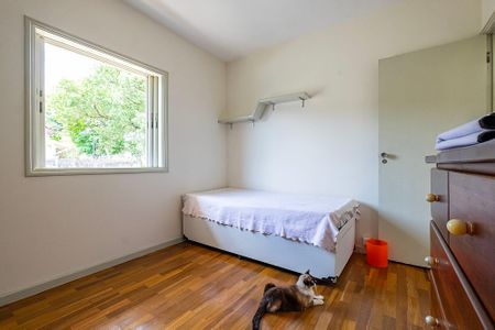 Casa à venda com 526m², 4 quartos e 4 vagasQuarto 3