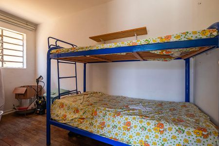 Casa à venda com 526m², 4 quartos e 4 vagasQuintal - Quarto de Serviço