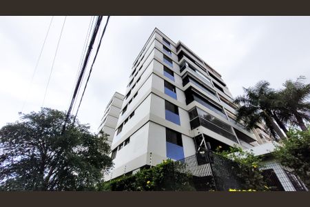 Apartamento à venda com 127m², 3 quartos e 1 vagaFachada