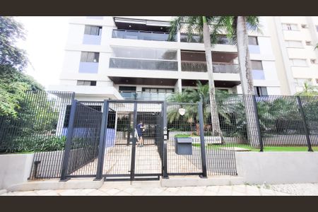 Apartamento à venda com 127m², 3 quartos e 1 vagaFachada