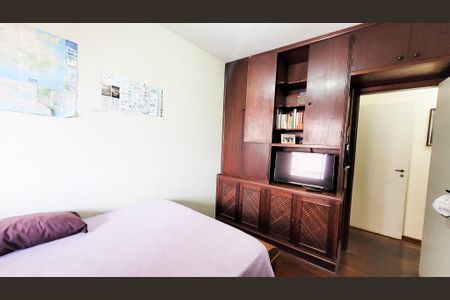 Apartamento à venda com 127m², 3 quartos e 1 vagaQuarto2