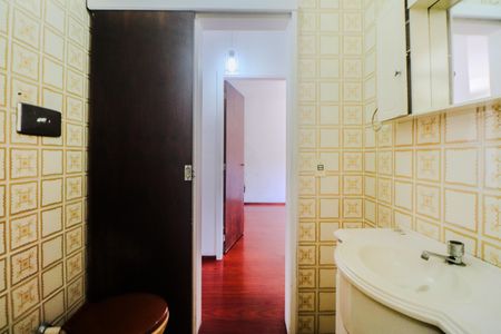 Apartamento à venda com 69m², 2 quartos e 1 vaga Apartamento à venda com 69m², 2 quartos e 1 vagaBanheiro