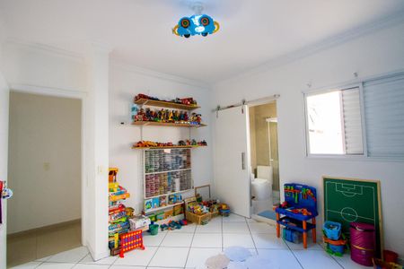 Apartamento à venda com 300m², 3 quartos e 2 vagasQuarto 2 - Suíte