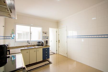 Apartamento à venda com 300m², 3 quartos e 2 vagasCozinha