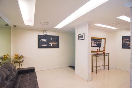 Apartamento para alugar com 82m², 2 quartos e sem vaga Apartamento para alugar com 82m², 2 quartos e sem vagaHall de Entrada