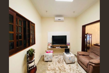 Casa à venda com 180m², 3 quartos e 2 vagasFoto 18