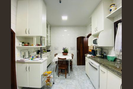 Casa à venda com 180m², 3 quartos e 2 vagasFoto 08