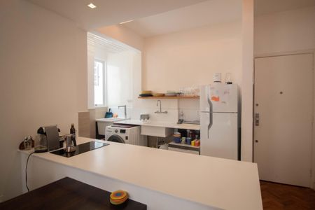 Studio à venda com 40m², 1 quarto e sem vaga Studio à venda com 40m², 1 quarto e sem vagaCozinha e Área de Serviço