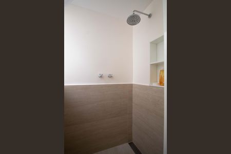 Studio à venda com 40m², 1 quarto e sem vaga Studio à venda com 40m², 1 quarto e sem vagaBanheiro social