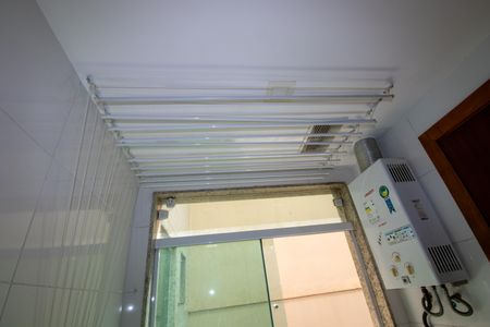 Apartamento à venda com 82m², 3 quartos e 2 vagas Apartamento à venda com 82m², 3 quartos e 2 vagasÁrea de Serviço