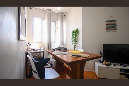Apartamento à venda com 45m², 2 quartos e 1 vagaSala