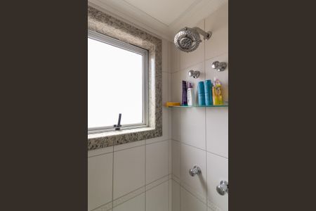 Apartamento à venda com 218m², 4 quartos e 4 vagasBanheiro da Suíte 2