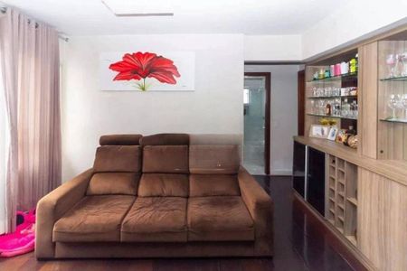 Apartamento à venda com 130m², 3 quartos e 2 vagas