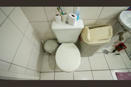 Apartamento à venda com 46m², 2 quartos e 1 vaga Apartamento à venda com 46m², 2 quartos e 1 vagaBanheiro