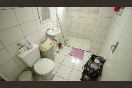 Apartamento à venda com 46m², 2 quartos e 1 vaga Apartamento à venda com 46m², 2 quartos e 1 vagaBanheiro