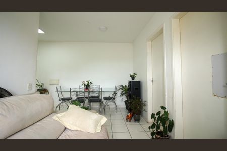 Apartamento à venda com 46m², 2 quartos e 1 vaga Apartamento à venda com 46m², 2 quartos e 1 vagaSala