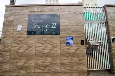 Apartamento à venda com 46m², 2 quartos e 1 vaga Apartamento à venda com 46m², 2 quartos e 1 vagaPlaca