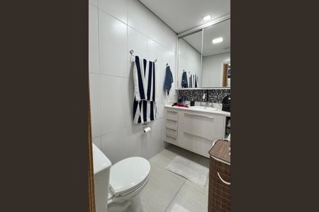 Apartamento à venda com 90m², 3 quartos e 2 vagasBanheiro da Suíte 1