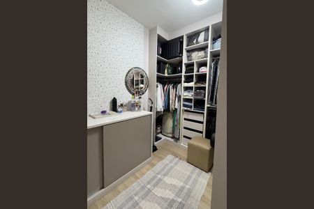 Apartamento à venda com 90m², 3 quartos e 2 vagasCloset da suíte 1