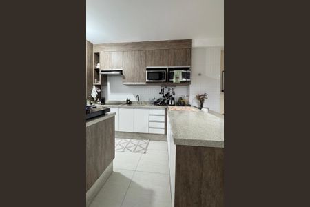 Apartamento à venda com 90m², 3 quartos e 2 vagasCozinha