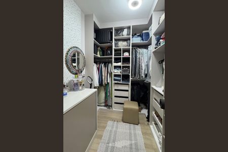 Apartamento à venda com 90m², 3 quartos e 2 vagasCloset da suíte 1