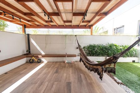 Apartamento à venda com 139m², 2 quartos e 2 vagasvaranda