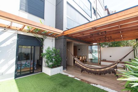 Apartamento à venda com 139m², 2 quartos e 2 vagasvaranda